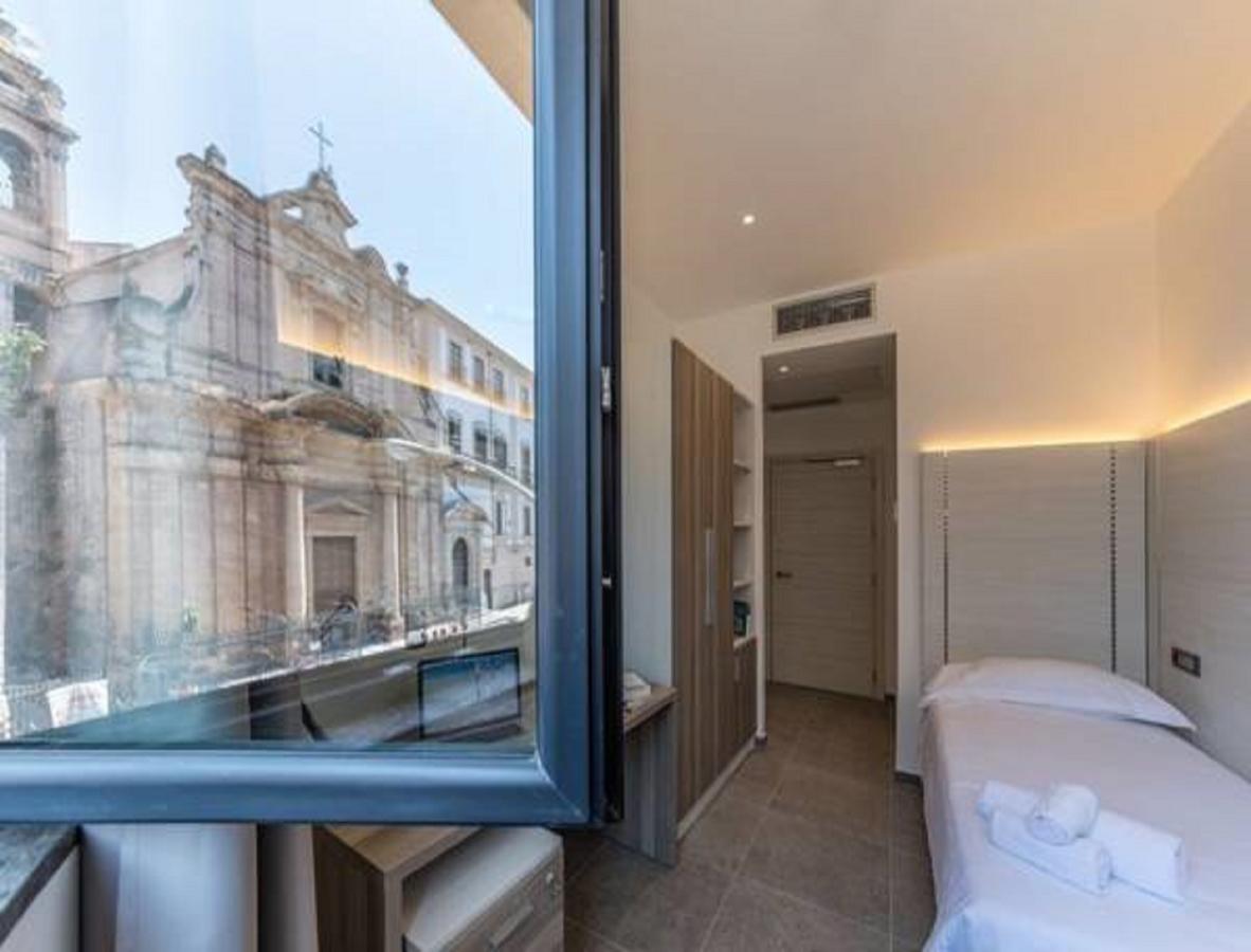 Camplus Palermo Normanni - Casa Per Ferie Exterior photo